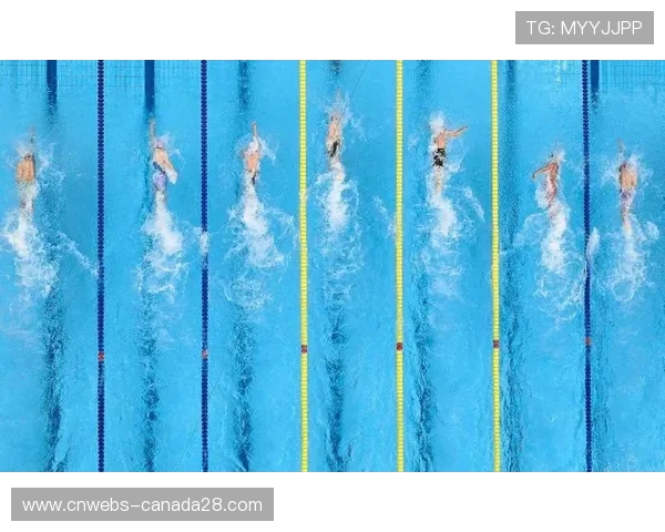 中国游泳队在亚锦赛上表现卓越 九名队员同获金牌创造历史